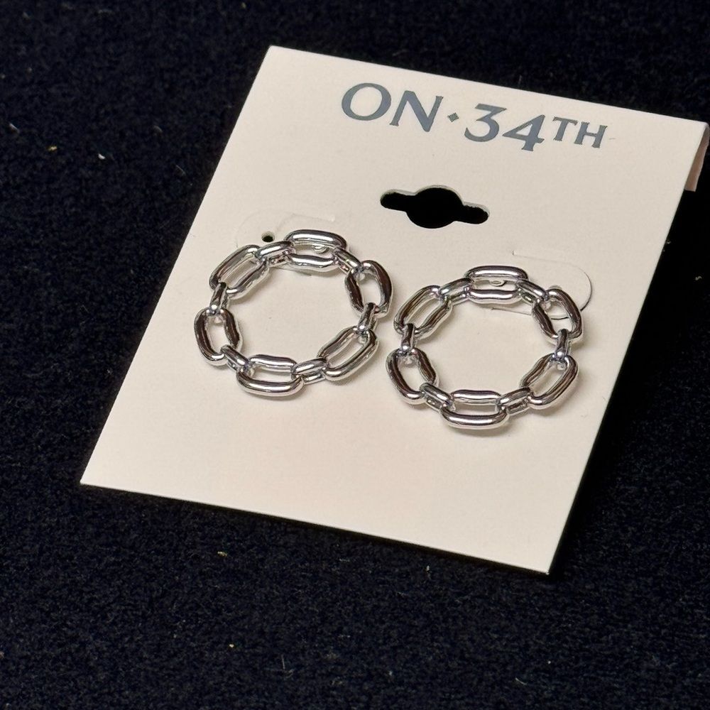 On 34th Silver Chain Link Ring Earrings 1 Inch 25$